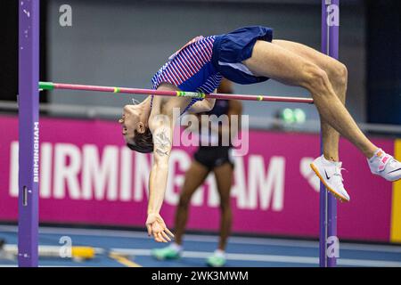 Utilita Arena, Birmingham, Großbritannien. Februar 2024. 2023 Microplus UK Leichtathletik Indoor Championships Tag 2; William Grimsey von Woodford Gr Herren High Jump Credit: Action Plus Sports/Alamy Live News Stockfoto