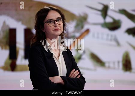 Roma, Italien. Februar 2024. Foto Cecilia Fabiano/LaPresse 18 Febbraio 2024 Roma, Italia - Politica - RAI, Lidia Quartapelle e Adriano dell'Asta ospiti Ad in mezz'ora Nella Foto: Lidia Quartapelle18. Februar 2024 Roma, Italien - Politik - RAI, Lidia Quartapelle und Adriano dell'Asta Gast in einer Fernsehshow im Foto: Lidia Quartapelle Credit: LaPresse/Alamy Live News Stockfoto