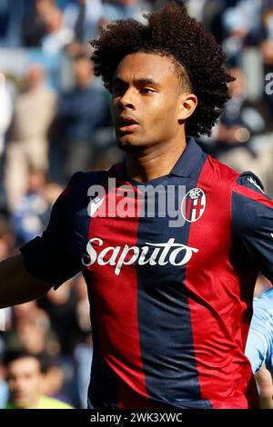 Rom, Latium, Italien. Februar 2024. Joshua Zirkzee aus Bologna sieht sich beim Fußballspiel SS Lazio gegen Bologna FC Stadio Olimpico am 18. Februar 2024 in Rom an. (Kreditbild: © Ciro de Luca/ZUMA Press Wire) NUR REDAKTIONELLE VERWENDUNG! Nicht für kommerzielle ZWECKE! Stockfoto