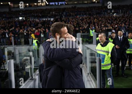 Neapel, Italien. Februar 2024. Foto Alessandro Garofalo/LaPresse 18 febbraio 2024 Frosinone, Italia Sport calcio Frosinone vs Roma - Campionato di calcio Serie A TIM 2023/2024 - stadio Benito Stirpe Nella Foto: Daniele de Rossi allenatore (AS Roma);Eusebio Di Francesco (Frosinone Calcio); 18. Februar 2024 Frosinone, Italien Sport Fußball Frosinone vs Roma - italienische Fußballmeisterschaft Liga A TIM 2023/2024 - Benito Stirpe Stadion. Auf dem Bild: Daniele de Rossi Coach (AS Roma); Eusebio Di Francesco (Frosinone Calcio); Credit: LaPresse/Alamy Live News Stockfoto