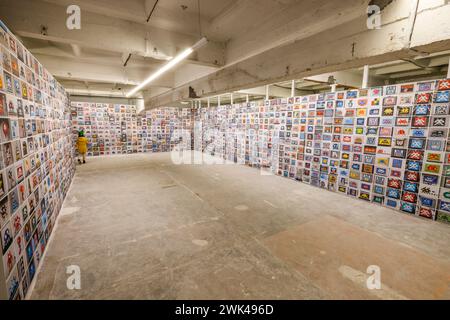 INVADER S RAUMSTATION EINE ÜBERWÄLTIGENDE AUSSTELLUNG IN PARIS Stockfoto