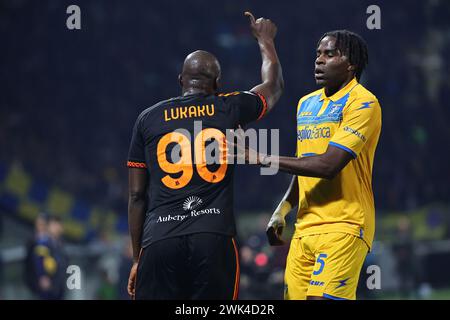 Neapel, Italien. Februar 2024. Romelu Lukaku von AS Roma Gesten während des Fußballspiels der Serie A zwischen Frosinone und AS Roma im Benito Stirpe Stadion in Frosinone (Italien), 18. Februar 2024. Quelle: Insidefoto di andrea staccioli/Alamy Live News Stockfoto