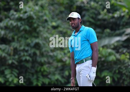 SERDANG – 18. Februar: Khavis Varadan aus Malaysia reagiert nach einem Abschlag auf die 2. Abschlagbox während der Finalrunde 0f IRS Prima Malaysia Open 2024 im Mines Resort & Golf Club, Serdang, Selangor, Malaysia am 18. Februar 2024. (Foto von Ali Mufti) Credit: Ali Mufti/Alamy Live News Stockfoto