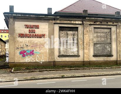 Ehemaliges Theater der Freundschaft in Nauen *** ehemaliges Theater der Freundschaft in Nauen Copyright: Xmix1x Stockfoto