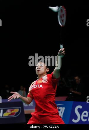 Kuala Lumpur, Malaysia. Februar 2024. Katethong Supanida aus Thailand im Kampf gegen Sindhu Pusarla Venkata aus Indien (nicht abgebildet) während des Women's Singles Finals der SELANGOR Badminton Asia Team Championships 2024 im Setia City Convention Centre in Shah Alam, Selangor, Malaysia. Endpunktzahl: Sindhu Pusarla Venkata 2:0 Katethong Supanida. (Foto: Wong Fok Loy/SOPA Images/SIPA USA) Credit: SIPA USA/Alamy Live News Stockfoto