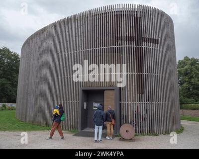 Außenansicht der Versöhnungskapelle, Bernauer Straße, Berlin, Deutschland. Stockfoto