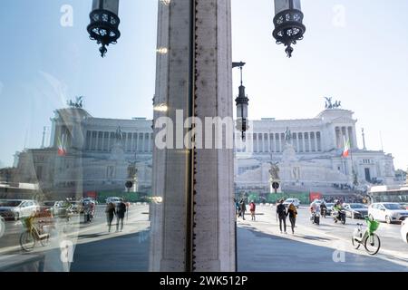 Rom, Italien. Februar 2024. Blick auf den Vittoriano Palast auf der Piazza Venezia in Rom (Foto: Matteo Nardone/Pacific Press) Credit: Pacific Press Media Production Corp./Alamy Live News Stockfoto