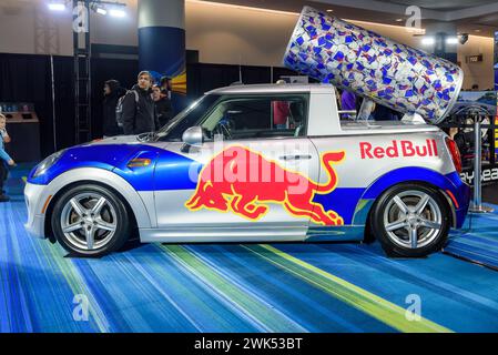 Red Bull Werbewagen auf der Canada International Autoshow, Toronto, Kanada Stockfoto