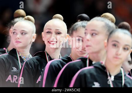 Chieti, Italien. Februar 2024. Die italienische Rhythmikturnerin Viktoriia Onopriienko tritt für Armonia D'Abruzzo während der regulären Saison FGI 2024 Serie A1 1. Runde in der Palatricalle Chieti auf. Erste reguläre Saisonrunde der italienischen Rhythmischen Turnen-Meisterschaft 2024 in Chieti, Italien Credit: SOPA Images Limited/Alamy Live News Stockfoto