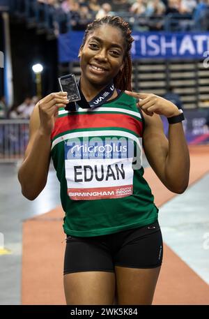 Birmingham, Großbritannien. Februar 2024. Success Eduan of Sale Harriers Manchester gewinnt am 17./18. Februar 2024 die Silbermedaille in den 200 m langen Damen bei den Microplus UK Athletics Indoor Championships in der Utilita Arena in Birmingham. Foto von Gary Mitchell Credit: Gary Mitchell, GMP Media/Alamy Live News Stockfoto