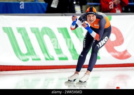 Calgary, Kanada. Februar 2024. CALGARY, KANADA - 18. FEBRUAR: Joy Beune aus den Niederlanden tritt am 18. Februar 2024 in Calgary, Kanada auf den 10000 m der Männer bei den ISU World Speed Skating Single Distance Championships im Olympischen Oval an. (Foto von Andre Weening/Orange Pictures) Credit: Orange Pics BV/Alamy Live News Stockfoto