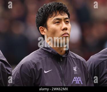 Liverpool's Wataru Endo vor dem Spiel der Premier League zwischen Brentford und Liverpool im Gtech Community Stadium in Brentford, England am 17. Februar 2024. Stockfoto