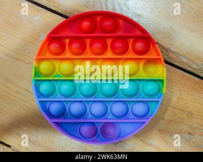 Silikon farbenfrohe Anti-Stress-Pop-it. Stockfoto