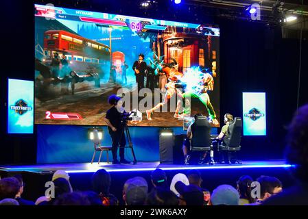 Las Vegas, Nevada, USA. August 2023. Spieler, die bei Street Fighter auf der Evo 2023 im Mandalay Bay Resort in Las Vegas antreten. Kredit: Ken Howard/A Stockfoto
