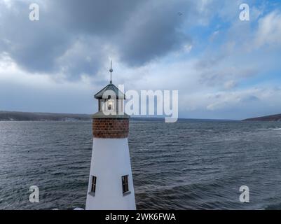 Winterfoto des Myers Point Lighthouse im Myers Park in Lansing NY, Tompkins County. Stockfoto