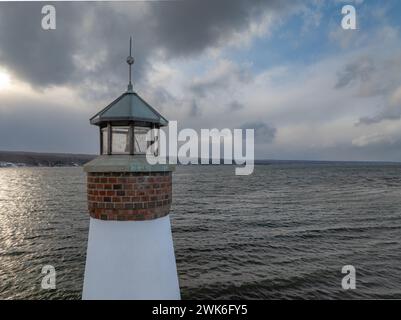 Winterfoto des Myers Point Lighthouse im Myers Park in Lansing NY, Tompkins County. Stockfoto