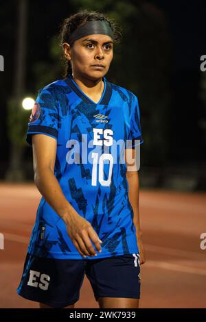 El Salvador Stürmer Brenda Ceren (10) beim CONCACAF Women’s Gold Cup Vorspiel gegen Guatemala am Samstag, den 17. Februar 2024, im Dignit Stockfoto