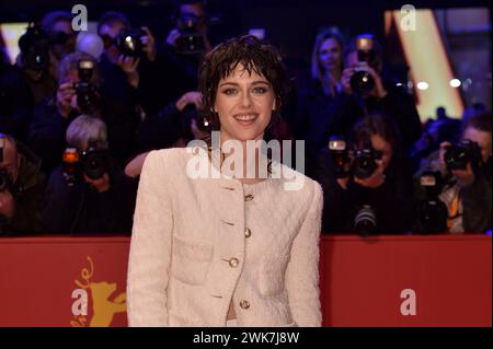 Kristen Stewart bei der Premiere Love Lies Bleeding bei den 74. Internationale Filmfestspiele in Berlin 18.02.2024 *** Kristen Stewart bei der Love Lies Bleeding Premiere auf den Internationalen Filmfestspielen Berlin 74 18 02 2024 Stockfoto