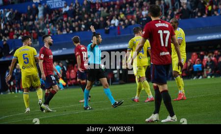 Pamplona, Spanien. Februar 2024. Sport. Fußball/Fußball.das Fußballspiel La Liga EA Sports zwischen CA Osasuna und Cadiz CF fand am 17. Februar 2024 im El Sadar Stadion in Pamplona (Spanien) statt. Kredit: Inigo Alzugaray/Cordon Press Kredit: CORDON PRESS/Alamy Live News Stockfoto