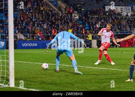 Bochum, Deutschland. Februar 2024. Im Spiel VFL BOCHUM – FC BAYERN MÜNCHEN am 18. Februar 2024 in Bochum. Saison 2023/2024, 1.Bundesliga, FCB, München, Spieltag 22, 22.Spieltag Credit: Peter Schatz/Alamy Live News Stockfoto