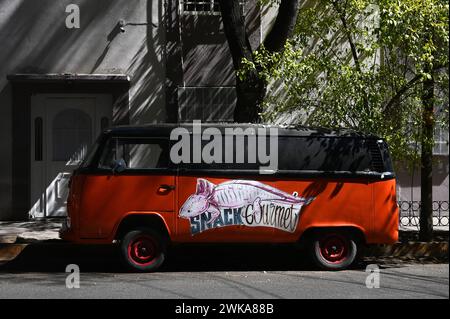 Alter VW Bus T2, Colonia Santa Mara la Ribera, Mexiko Stadt *** Alter VW Bus T2, Colonia Santa Mara la Ribera, Mexiko-Stadt Stockfoto