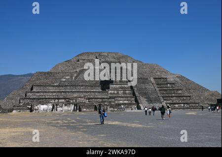 Pyramiden von Teotihuacan im zentralen Hochland von Mexiko *** Pyramiden von Teotihuacan im zentralen Hochland Mexikos Stockfoto