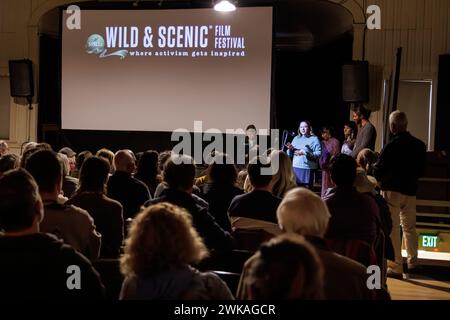 Nevada City, Usa. Februar 2024. Die South Yuba River Citizens League (SYRCL) veranstaltet vom 15. Bis 19. Februar 2024 das Wild and Scenic Film Festival (WSFF) in Nevada City und Grass Valley, Kalifornien 2024. Die Session mit dem Titel „Indigenous Voices“ zeigt indigene Menschen weltweit und ihren Aktivismus, um Kultur, Land und Wissen der Vorfahren zu bewahren. (Foto: Penny Collins/NurPhoto) Credit: NurPhoto SRL/Alamy Live News Stockfoto