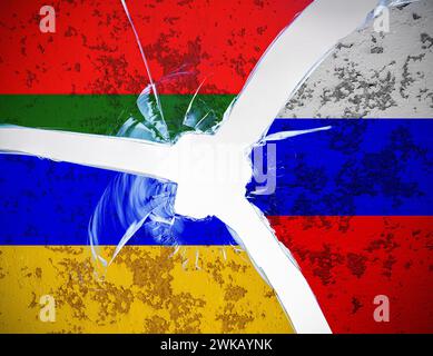 Textur von Glasbruch, Makrofoto auf weißem Hintergrund. Stockfoto