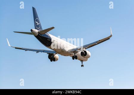 Larnaca, Zypern - 09. September 2023: Airbus A321-271NX von Lufthansa Airlines Stockfoto