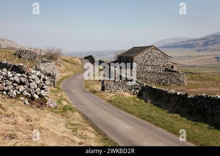 Oddie die Spur führt durch das Tal des Flusses Doe in den Yorkshire Dales, UK Stockfoto