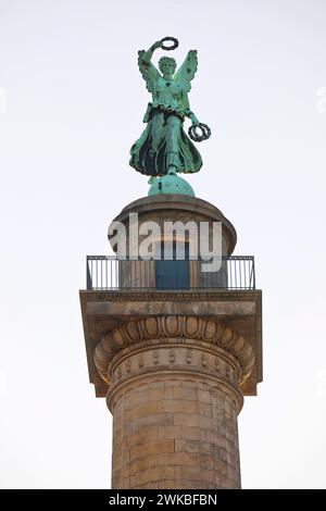 Waterloo-Kolumne mit Victoria, Siegeskolumne zum Gedenken an die Schlacht bei Waterloo auf dem Platz Waterlooplatz, Deutschland, Niedersachsen, Hannover Stockfoto