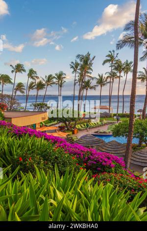 Hyatt Regency-Luxus-Hotel und Resort am Kaanapali Beach an der Westküste der Insel Maui in Hawaii. Stockfoto