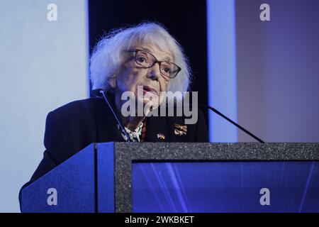 Margot Friedlaender, Holocaust-Ueberlebende, aufgenommen beim Cinema for Peace in Berlin, 19.02.2024. Fotografiert im Auftrag des Auswaertigen Amtes. Berlin Deutschland *** Margot Friedlaender, Holocaust-Überlebende, fotografiert im Kino für den Frieden in Berlin, 19 02 2024 fotografiert im Auftrag des Auswärtigen Amtes Berlin Deutschland Copyright: XKiraxHofmannx Stockfoto