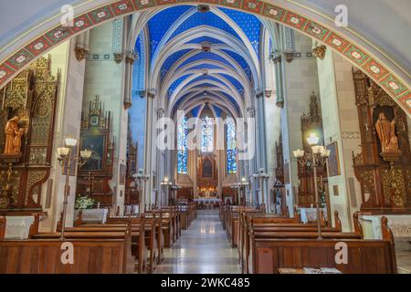 Zagreb Kroatien - 23. Mai 2011; im Inneren der reich verzierten Kirche des Heiligen Franz Assisi Zagreb, Kroatien Stockfoto