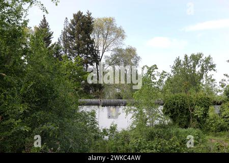 Überreste der Berliner Mauer auf den Friedhöfen St. Hedwig und französischer Dom in Berlin Mitte, 01.05.2019 Stockfoto