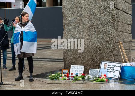 Mahnwache am 18. Februar 2024 für den verstorbenen Alexei Nawalny, Roncalliplatz, Köln, Nordrhein-Westfalen Stockfoto