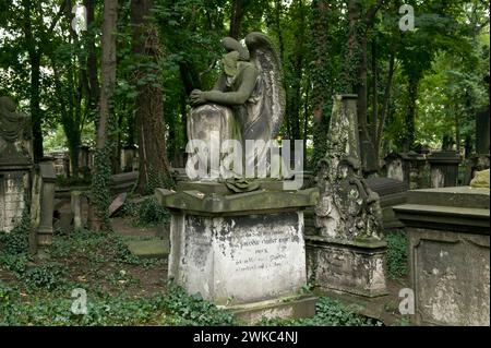 Der Eliasfriedhof in Dresden gilt als kulturell und historisch bedeutendster Friedhof der Stadt. Die Grabstätte in der Pirnaische Stockfoto