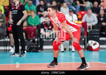 Sosnowiec, Polen. Februar 2024. Michal Potera von Asseco Resovia wurde während des Volleyballspiels 2024 zwischen Aluron CMC Warta Zawiercie und Asseco Resovia Rzeszow in Hall (ArcelorMittal Park) in Aktion gesehen. Endergebnis; Aluron CMC Warta Zawiercie 2:2 (2:3) Asseco Resovia Rzeszow Credit: SOPA Images Limited/Alamy Live News Stockfoto