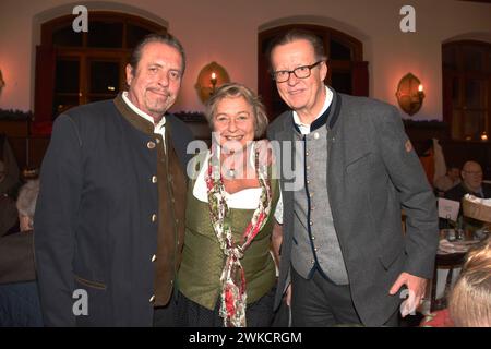 Andreas Karin Griebel Schauspieler Dr. Martin Leibhard Augustiner Vorstand München 19.05.2024 Augustiner Keller Starkbier Maximator Augustiner Bier Anstich München *** Andreas Karin Griebel Schauspieler Dr. Martin Leibhard Augustiner Vorstand München 19 05 2024 Augustiner Keller Starkbier Maximator Augustiner Bier Anstich München Stockfoto