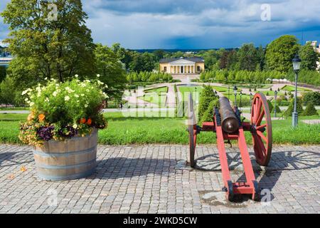 Blick auf den Botanischen Garten vom Schloss Uppsala, Uppsala, Schweden Stockfoto