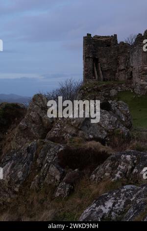 Schloss Sween in der Abenddämmerung Stockfoto