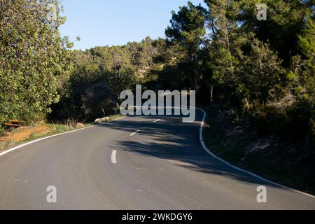 PLA de Corona, charakteristisch für seine Natur, in der Stadt Santa Agnes auf der Insel Ibiza. Stockfoto