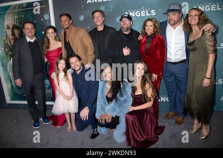 Kevin Downes, Hilary Swank, Emily Mitchell, Alan Ritchson, Jon Gunn, Jon Berg, Tamala Jones, Andrew Erwin, Courtney Johnson, Nancy Travis, Drew Powell und Amy Acker bei der Premiere des Kinofilms Ordinary Angels im SVA Theater. New York, 19.02.2024 *** Kevin Downes, Hilary Swank, Emily Mitchell, Alan Ritchson, Jon Gunn, Jon Berg, Tamala Jones, Andrew Erwin, Courtney Johnson, Nancy Travis, Drew Powell und Amy Acker bei der Premiere des Spielfilms Ordinary Angels im SVA Theater New York, 19 02 2024 Foto:XB.xHinex/xFuturexImagex Angels 4267 Stockfoto