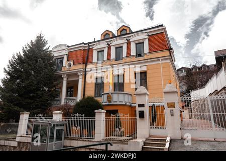 Sarajevo – BiH – 11. Februar 2024: Die Apostolische Nunziatur ist die diplomatische Mission des Heiligen Stuhls in Bosnien und Herzegowina. Sie befindet sich in Sarajevo Stockfoto