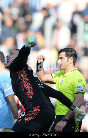Roma, Italien. Februar 2024. Foto Alfredo Falcone/LaPresse 18. Februar 2024 - Roma, Italia - Sport, calcio - Lazio vs Bologna - Campionato italiano di calcio Serie A TIM 2023/2024 - Stadio Olimpico di Roma. Nella Foto: Lucasz Skorupski (28 FC Bologna) Foto Alfredo Falcone/LaPresse 18. Februar 2024 Rom, Italien - Sport, Fußball - Lazio vs Bologna - italienische Fußballmeisterschaft der Serie A 2023/2024 - Olympisches Stadion în Rom. Auf dem Bild: Lucasz Skorupski (28 Bologna FC) Credit: LaPresse/Alamy Live News Stockfoto