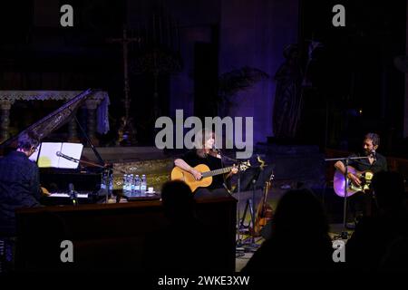 Maria del Mar Bonet i Verdaguer, Konzert in der Kirche von Consolacio, Sant Joan, Mallorca, Spanien. Stockfoto