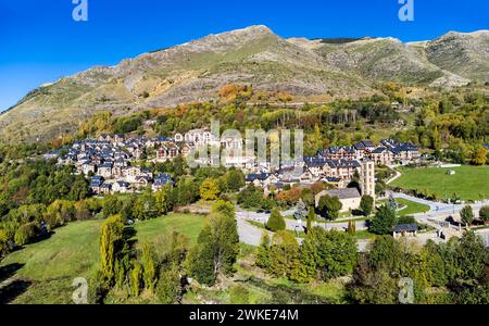 Sant Climent de Taüll, Bohí-Tal (La Vall de Boí) katalanische Region Alta Ribagorza, Provinz Lérida, Spanien. Stockfoto