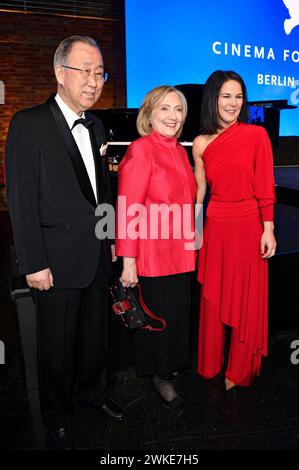 Ban Ki-moon, Hillary Clinton und Annalena Baerbock bei der Cinema for Peace Gala 2024 im WECC - Westhafen Event & Convention Center. Berlin, 19.02.2024 *** Ban Ki Moon, Hillary Clinton und Annalena Baerbock bei der Cinema for Peace Gala 2024 im WECC Westhafen Event Convention Center Berlin, 19 02 2024 Foto:Xn.xKubelkax/xFuturexImagex cinema for Peace 4327 Stockfoto