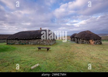 Poblado tipico Celta, Museo de la vida Inselregionen, Kilmuir, (cille Mhoire), Costa Oeste de la Península de Trotternish, Isla de Skye, Highlands, Escocia, Reino Unido. Stockfoto