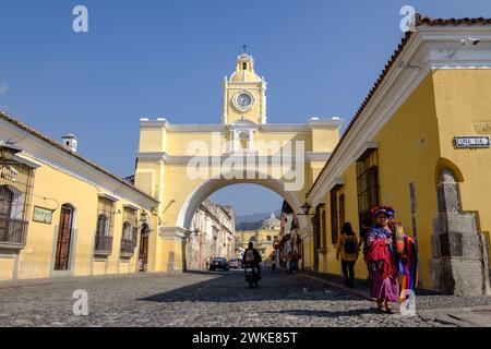 Arco de Santa Catalina, Arco del Antiguo Coinvento, Antigua Guatemala, Departamento de Sacatepéquez, Guatemala, Mittelamerika. Stockfoto